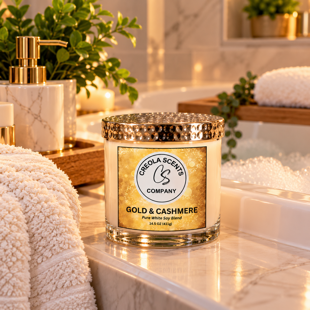 Gold & Cashmere Scented Candle – Wrap Yourself in Luxury! 💛
